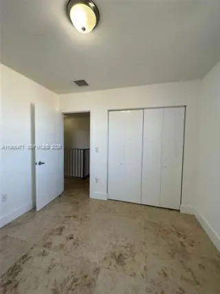 Propiedad en alquiler con 3 habitaciones y 2.5 baños en Miami