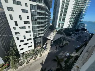 Propiedad en alquiler con 2 habitaciones y 2 baños en Miami