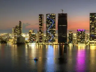 Propiedad en alquiler con 3 habitaciones y 3.5 baños en Miami
