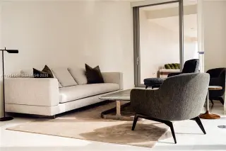 Propiedad en alquiler con 2 habitaciones y 2.5 baños en Miami
