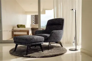 Propiedad en alquiler con 2 habitaciones y 2.5 baños en Miami