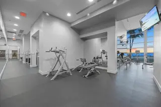 Propiedad en alquiler con 1 dormitorio y 1.5 baños en Miami