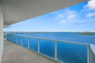 Propiedad en alquiler con 1 dormitorio y 1.5 baños en Miami