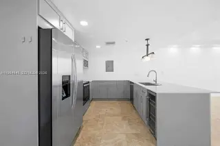 Propiedad en alquiler con 1 dormitorio y 1.5 baños en Miami
