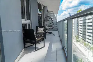 Propiedad en alquiler con 2 habitaciones y 2 baños en Miami