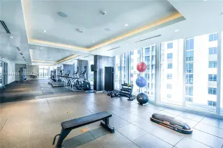 Propiedad en alquiler con 2 habitaciones y 2 baños en Miami