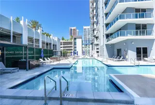 Propiedad en alquiler con 2 habitaciones y 2 baños en Miami