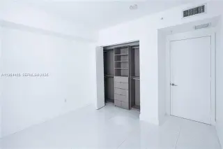 Propiedad en alquiler con 2 habitaciones y 2 baños en Miami