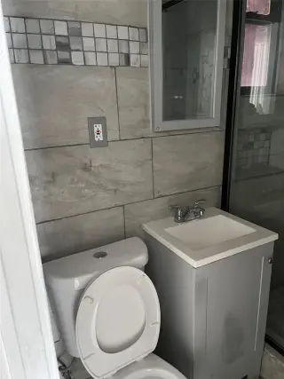 Propiedad en alquiler con 3 habitaciones y 2 baños en Brooklyn