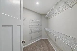 Propiedad en alquiler con 2 dormitorios y 2 baños en Crescent Springs