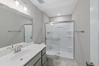 Propiedad en alquiler con 2 dormitorios y 2 baños en Crescent Springs