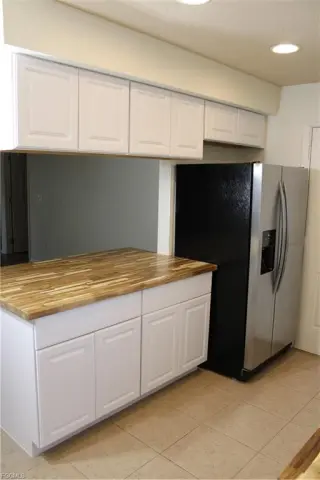 Propiedad en alquiler con 3 habitaciones y 2.5 baños en Fort Myers