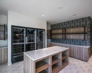 Propiedad en alquiler con 0 habitaciones y 1 baño en Austin