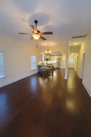 Propiedad en alquiler con 3 habitaciones y 2 baños en Savannah
