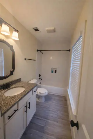 Propiedad en alquiler con 3 habitaciones y 2 baños en Savannah
