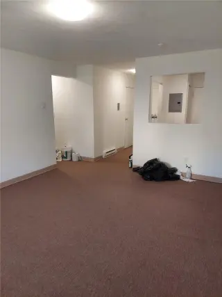 Propiedad en alquiler con 0 habitaciones y 1 baño en Quincy