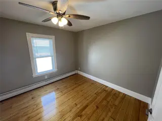 Propiedad en alquiler con 3 habitaciones y 1 baño en Somerville
