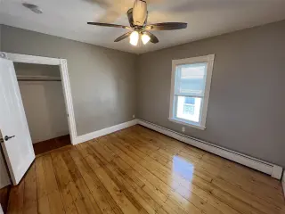 Propiedad en alquiler con 3 habitaciones y 1 baño en Somerville