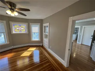 Propiedad en alquiler con 3 habitaciones y 1 baño en Somerville