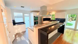 Propiedad en alquiler con 3 habitaciones y 3 baños en Miami