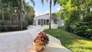 Propiedad en alquiler con 3 habitaciones y 3 baños en Miami