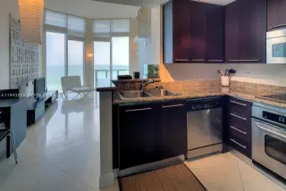 Propiedad en alquiler con 1 dormitorio y 1.5 baños en Miami Beach