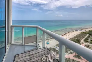 Propiedad en alquiler con 1 dormitorio y 1.5 baños en Miami Beach