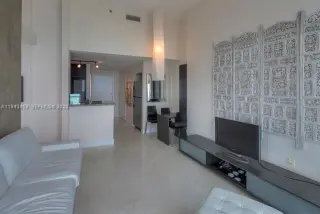 Propiedad en alquiler con 1 dormitorio y 1.5 baños en Miami Beach