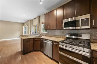 Propiedad en alquiler con 3 habitaciones y 2.5 baños en Princeton