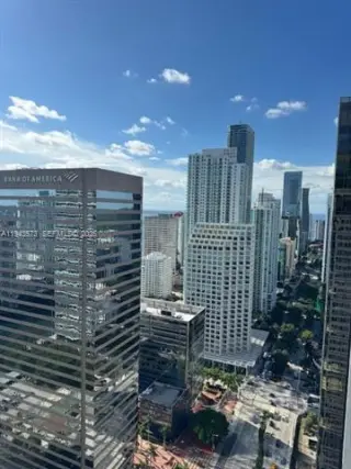 Propiedad en alquiler con 2 habitaciones y 2 baños en Miami