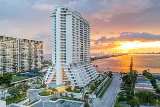 Propiedad en alquiler con 1 dormitorio y 1.5 baños en Miami