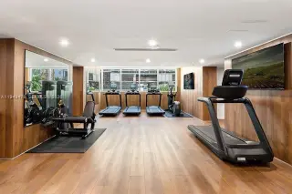 Propiedad en alquiler con 1 dormitorio y 1.5 baños en Miami