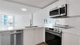 Propiedad en alquiler con 1 dormitorio y 1.5 baños en Miami