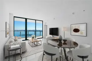 Propiedad en alquiler con 1 dormitorio y 2 baños en Miami
