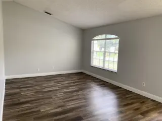 Propiedad en alquiler con 3 habitaciones y 2 baños en Port St Lucie