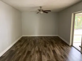 Propiedad en alquiler con 3 habitaciones y 2 baños en Port St Lucie