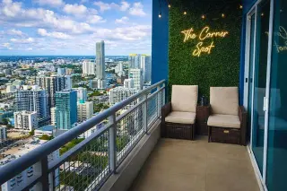 Propiedad en alquiler con 2 habitaciones y 3 baños en Miami
