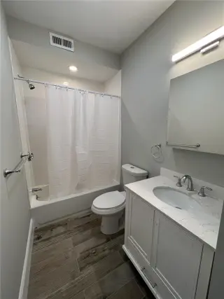 Propiedad en alquiler con 2 dormitorios y 2 baños en Somerville