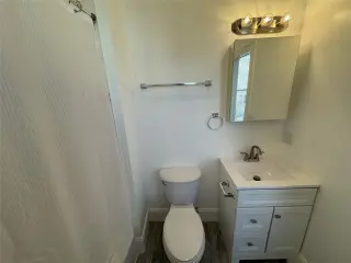 Propiedad en alquiler con 4 habitaciones y 3 baños en Somerville