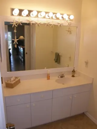 Propiedad en alquiler con 3 habitaciones y 2 baños en Cape Coral