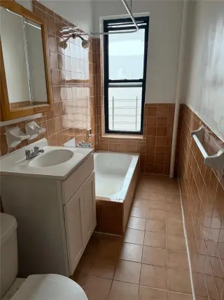 Propiedad en alquiler con 1 dormitorio y 1 baño en Brooklyn