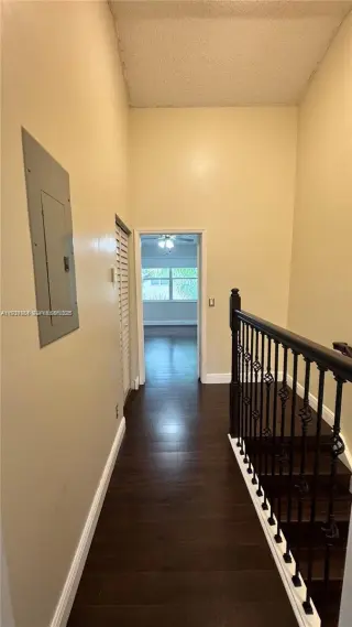 Propiedad en alquiler con 2 habitaciones y 2.5 baños en Pembroke Pines