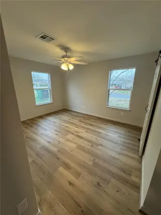 Propiedad en alquiler con 3 habitaciones y 2 baños en McGregor