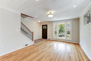 Propiedad en alquiler con 3 habitaciones y 3.5 baños en Alexandria
