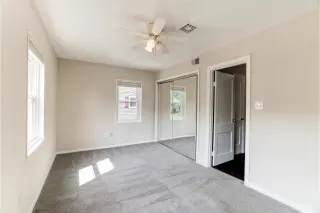Propiedad en alquiler con 3 habitaciones y 3.5 baños en Alexandria