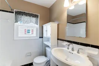 Propiedad en alquiler con 3 habitaciones y 3.5 baños en Alexandria