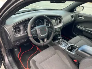 2015 Dodge Charger SE