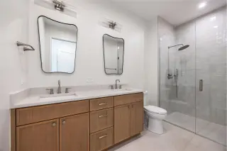 Propiedad en alquiler con 3 habitaciones y 2 baños en Chicago