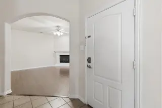 Propiedad en alquiler con 2 habitaciones y 3 baños en McKinney