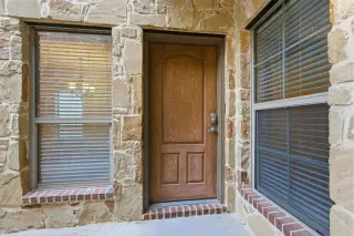 Propiedad en alquiler con 2 habitaciones y 3 baños en McKinney